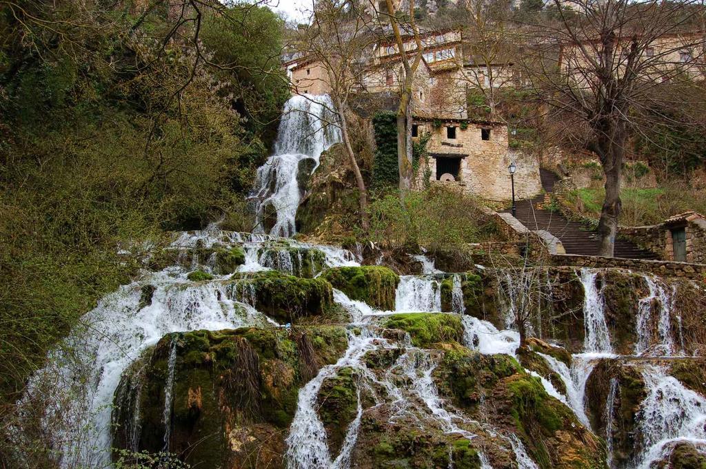 Pesquera de Ebro El Abrigano Del Canon מראה חיצוני תמונה